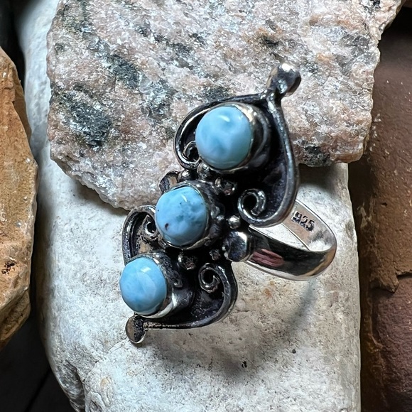 Larimar womens size 6.5 ring - Picture 3 of 6